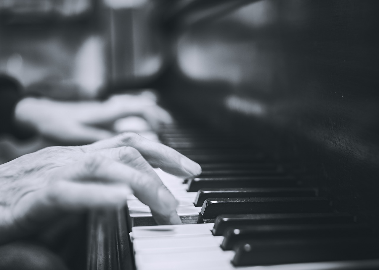 piano konsert svartvit