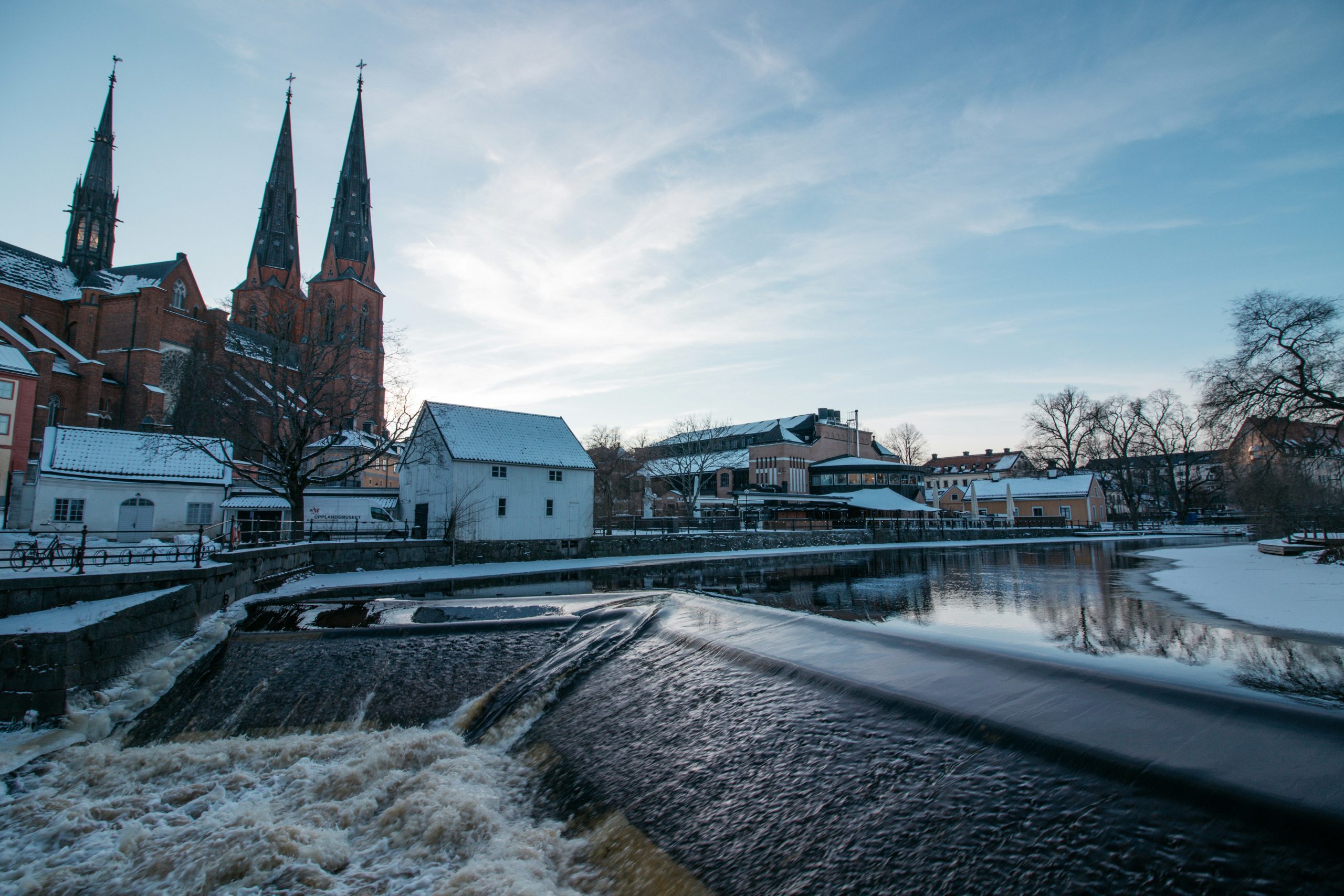 Uppsala Domkyrkan Fyrisån fors