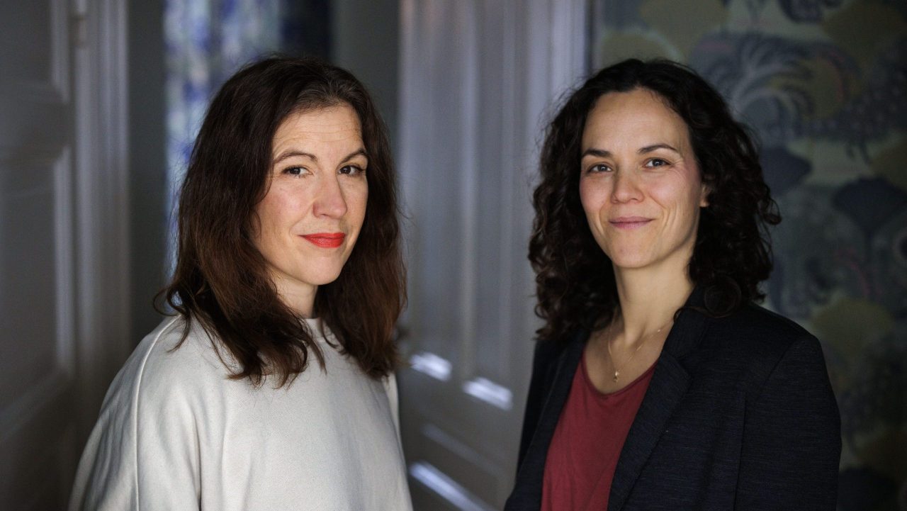 Lisa Röstlund och Alexandra Urisman, Låta världen få veta, PRESSBILD.