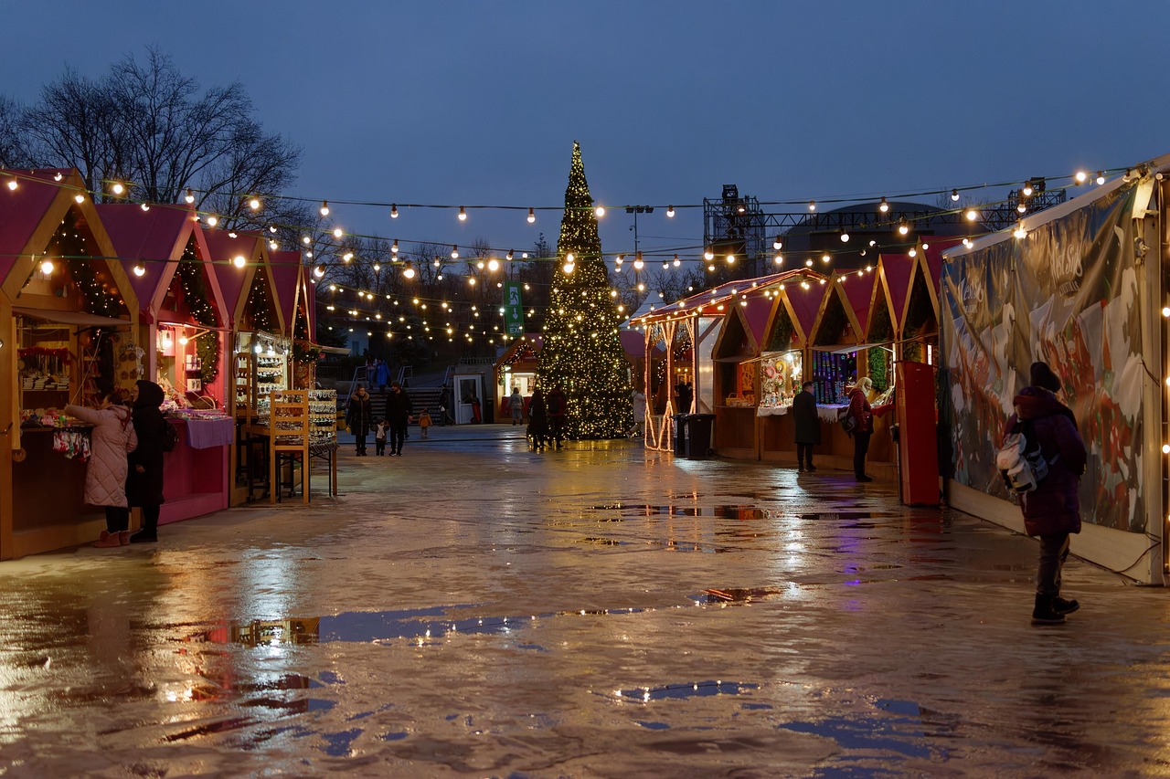 Julmarknad i Hjälmunge juldekoration ljus Julmarknad på Gröna källan