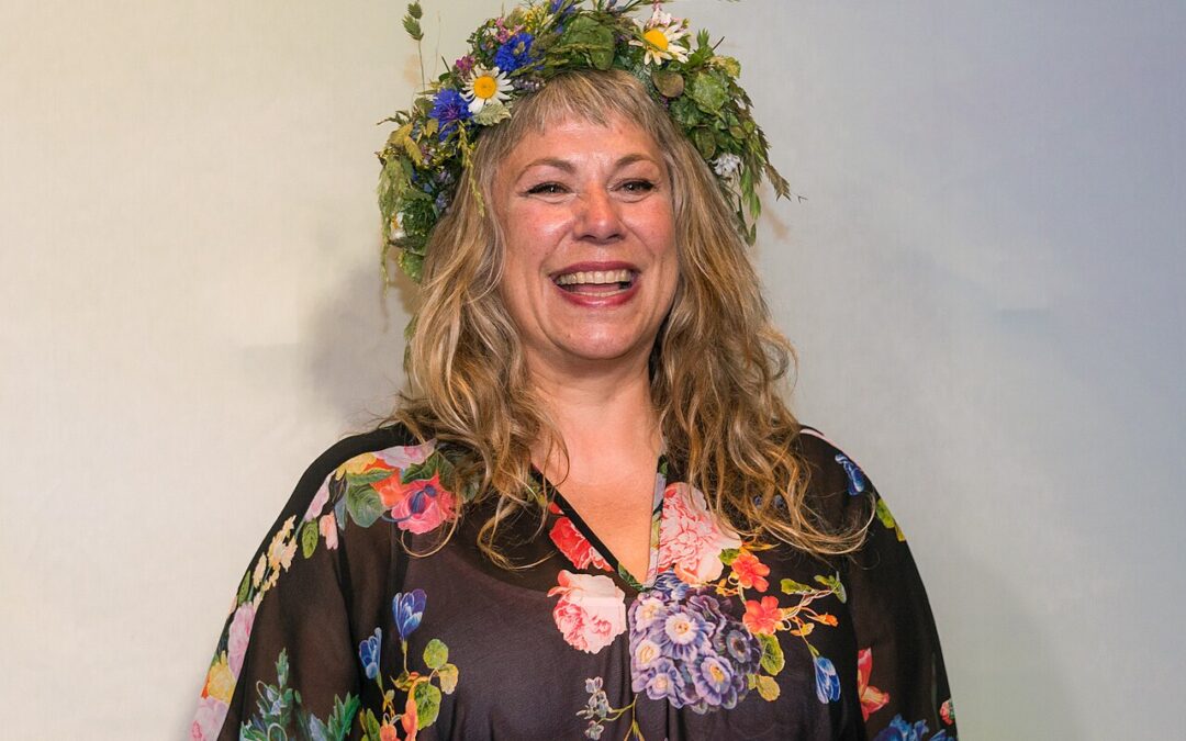 Vernissage av utställningen Kjoltyg av Stina Wollter