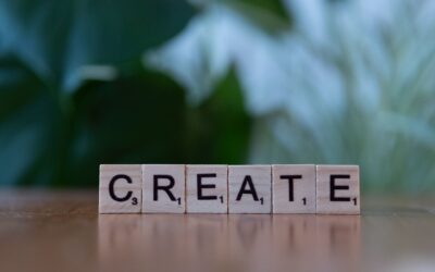 Träbokstäver som stavar "CREATE".